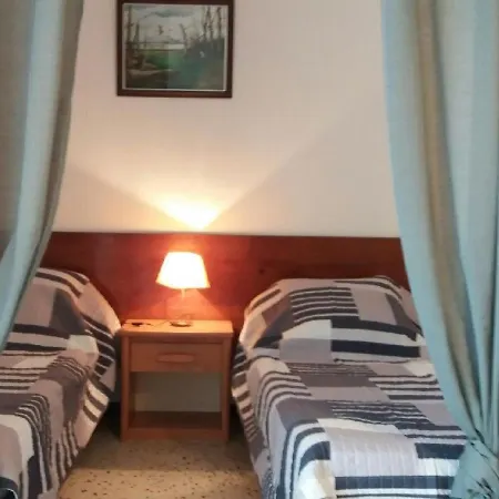 Cosy Proche Thermes Avec Wifi Et Animaux Admis - Fr-1-503-21